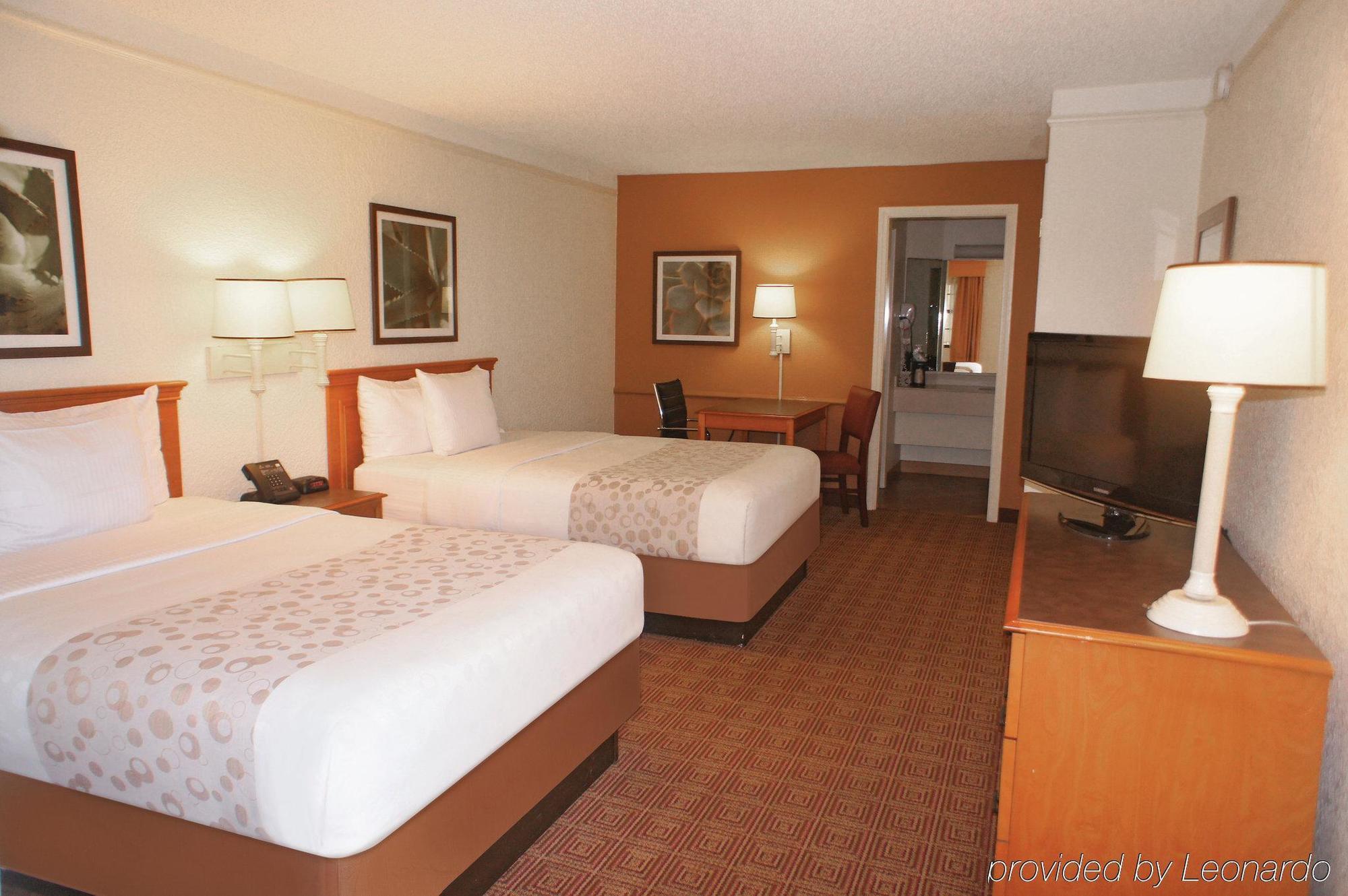 Travelodge By Wyndham Houston Cy-Fair Cypress Exterior foto